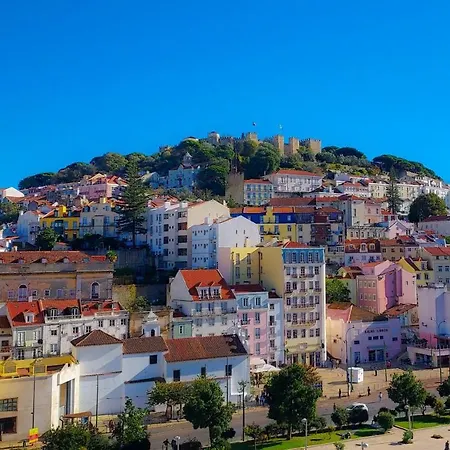 Castle View Apartment, 1 Lisbon